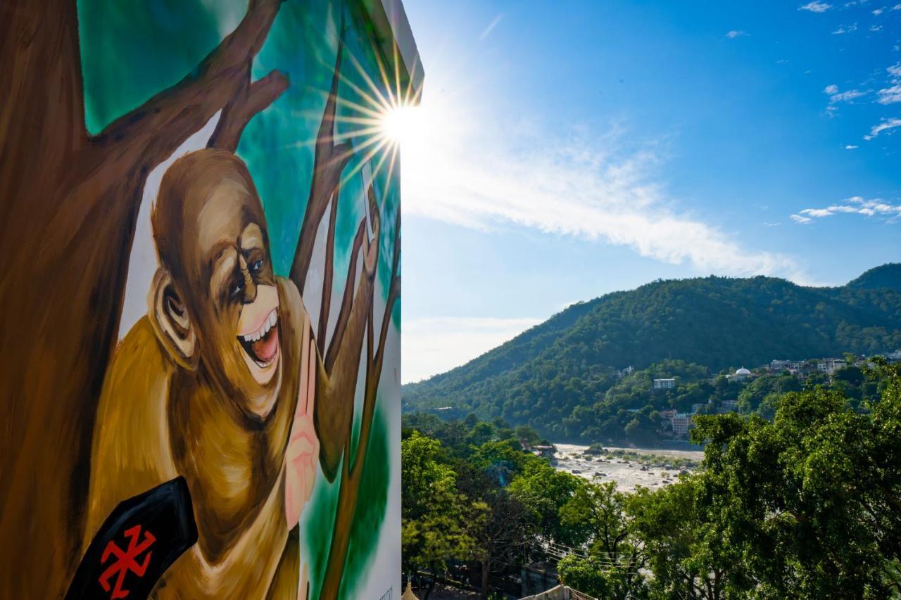 Zostel Rishikesh, Laxman Jhula Hostel Buitenkant foto